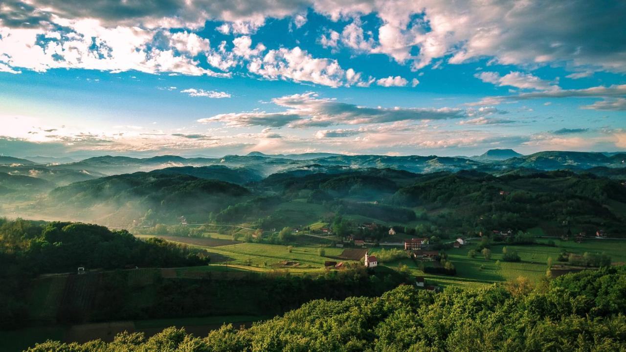Green Hills Cottage In Zagorje With Magnificent View Ravnice-Desinicke Buitenkant foto